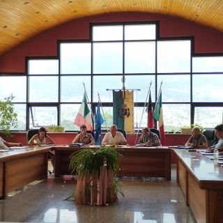 Un momento dell'adunanza del consiglio comunale