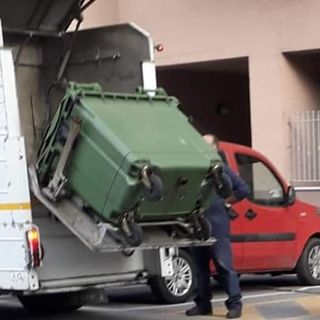 Aosta: Rifiuti e TARI, le associazioni dei consumatori: “Il Comune non rispetta i cittadini”