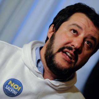 Salvini ra proclami e bufale
