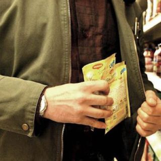 Scoperto dalla polizia un taccheggiatore 'seriale' (immagine da www.liberta.it)