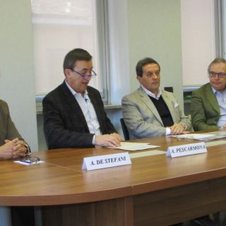 Da sn Antonella De Stefani, Angelo Pescarmona, Mauro Baccega e Ubaldo Familiari durante la presentazione