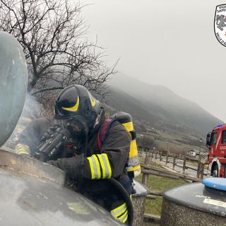 Incendio in un molok a Gressan