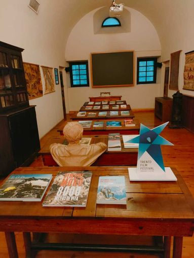 MontagnaLibri al Forte di Bard: dal 7 dicembre fino all’Epifania gli appassionati di letteratura legata ai temi delle terre alte potranno consultare tutte le novità editoriali. MontagnaLibri al Forte di Bard: dal 7 dicembre fino all’Epifania gli appassionati di letteratura legata ai temi delle terre alte potranno consultare tutte le novità editoriali.