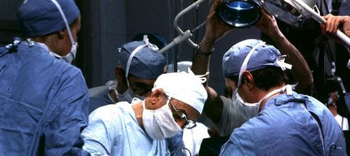 SANITA: Assicurazione obbligatoria per chirurghi ospedale SANITA: Assicurazione obbligatoria per chirurghi ospedale
