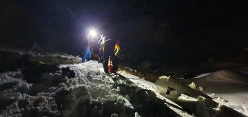 L'intervento dei soccorritori sul luogo dell'incidente