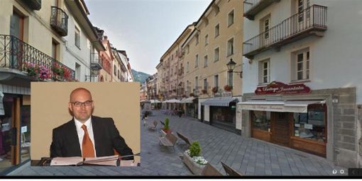 LETTORE RINGRAZIA PUBBLICAMENTE AGENTI POLIZIA LETTORE RINGRAZIA PUBBLICAMENTE AGENTI POLIZIA