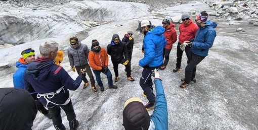 I valdostani Giovanni Zaccaria e Luigi Zingone tra i uindici nuovi istruttori per il Collegio delle Guide Alpine I valdostani Giovanni Zaccaria e Luigi Zingone tra i uindici nuovi istruttori per il Collegio delle Guide Alpine