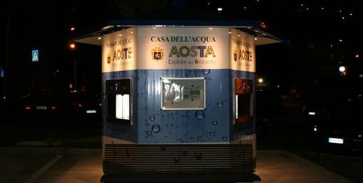 Oggi ad Aosta acqua gratis. Si celebra  la risorsa più preziosa tra ambiente e comunità