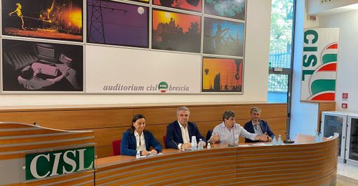 Crisi di governo peggiore nel momento più difficile. La politica dia prova di responsabilità