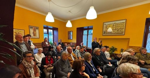 « Raconter la Vallée d’Aoste est un acte politique » : dialogue avec Joseph Gabriel Rivolin « Raconter la Vallée d’Aoste est un acte politique » : dialogue avec Joseph Gabriel Rivolin