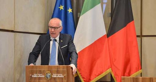 Renzo Testolin president di gouvernement régional Renzo Testolin president di gouvernement régional