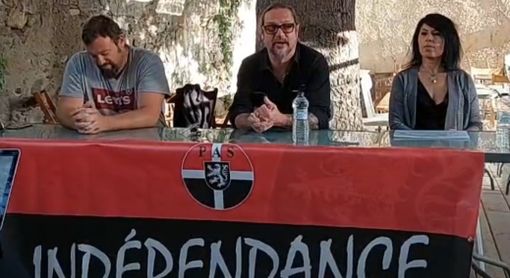 Al centro Christian Sarteur