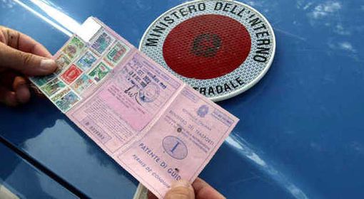 Per le patenti di guida novità in arrivo dall’UE Per le patenti di guida novità in arrivo dall’UE