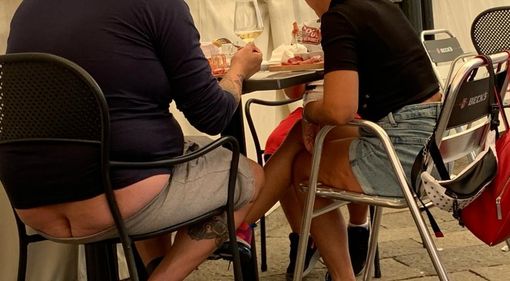 Quando il cattivo gusto va oltre e offende il pudore Quando il cattivo gusto va oltre e offende il pudore