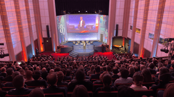 Coface stima crescita globale 2026 al 2,6%, revisioni al rialzo in Risk Review Coface stima crescita globale 2026 al 2,6%, revisioni al rialzo in Risk Review