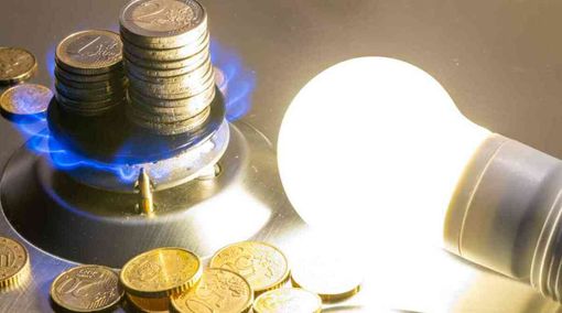 Truffe energetiche: boom di falsi contratti luce e gas