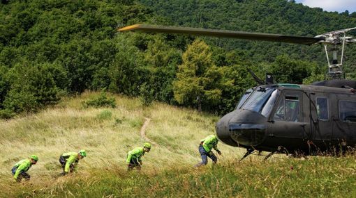 Elicotteri dell’Esercito in prima linea per la sicurezza in montagna
