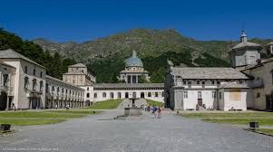 CHIESA: Oggi funerale del canonico Camillo Cuaz