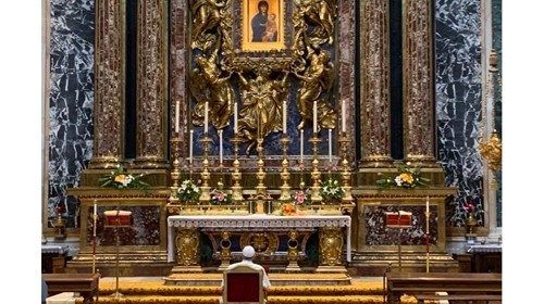 Il Pontefice prega ancora per il Libano duramente provato Il Pontefice prega ancora per il Libano duramente provato