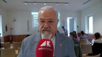 Canonica (Humanitas): "Nuovi dati confermano efficacia anti Il-5 in asma grave" Canonica (Humanitas): "Nuovi dati confermano efficacia anti Il-5 in asma grave"