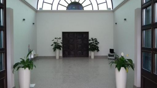 ASSUNZIONE DI UNA RISORSA CON FUNZIONI DI CUSTODE E CERIMONIERE/A ADDETTO/A AI SERVIZI CIMITERIALI ASSUNZIONE DI UNA RISORSA CON FUNZIONI DI CUSTODE E CERIMONIERE/A ADDETTO/A AI SERVIZI CIMITERIALI