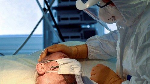 Quando la malattia diventa esperienza di fraternità Quando la malattia diventa esperienza di fraternità