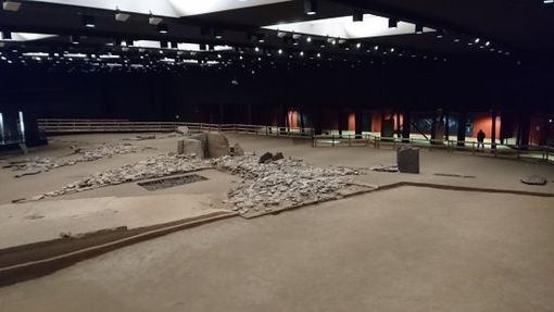 L'Aire mégalithique d'Aoste dans le pass unique des Biens Culturels L'Aire mégalithique d'Aoste dans le pass unique des Biens Culturels