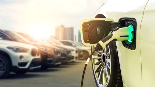 Posticipato al 15 novembre il termine per la presentazione delle domande di contributo per auto a basso impatto ambientale