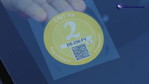 In Francia presto vignette per poter circolare in aree urbane a rischio inquinamento dell’aria