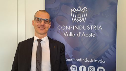 Marco Capula eletto Presidente Giovani Imprenditori Confindustria VdA Marco Capula eletto Presidente Giovani Imprenditori Confindustria VdA