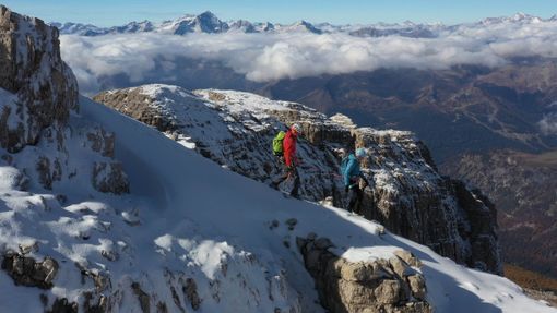 “Corda Corta”: l'arte delle Guide Alpine “Corda Corta”: l'arte delle Guide Alpine