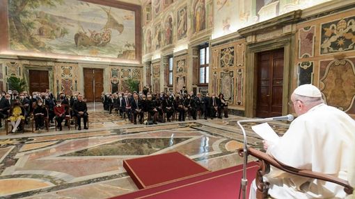 PAPA: La lotta ai tumori, una forma di carità sociale PAPA: La lotta ai tumori, una forma di carità sociale