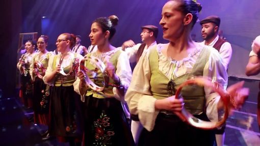 Gruppo musicale canta Vitti ‘na crozza Gruppo musicale canta Vitti ‘na crozza