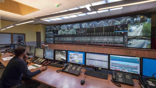 Traforo Monte Bianco chiuso fino a domattina Traforo Monte Bianco chiuso fino a domattina