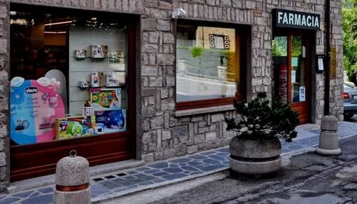 Courmayeur: Anche in farmacia il tampone antigenico rapido Courmayeur: Anche in farmacia il tampone antigenico rapido