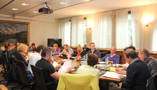 Commissione abbassa bandiera a scacchi sulla mobilità sostenibile