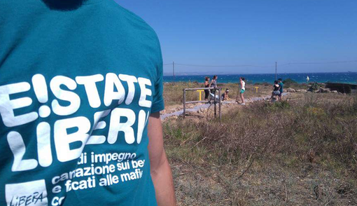 Vuoi approfittare di un contributo economico per partecipare ai campi estivi dell'Associazione Libera? Affrettati: in 8 hanno già risposto, ma ci sono ancora 2 borse di studio disponibili Vuoi approfittare di un contributo economico per partecipare ai campi estivi dell'Associazione Libera? Affrettati: in 8 hanno già risposto, ma ci sono ancora 2 borse di studio disponibili