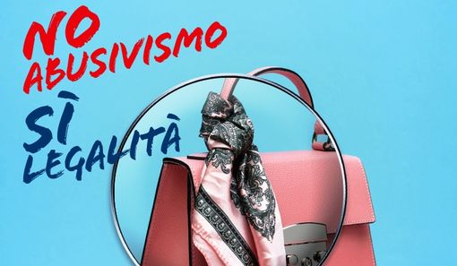 Il bozzetto del logo della campagna