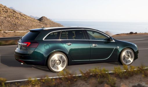 AUTO: Arriva la nuova Opel Insigna 2014