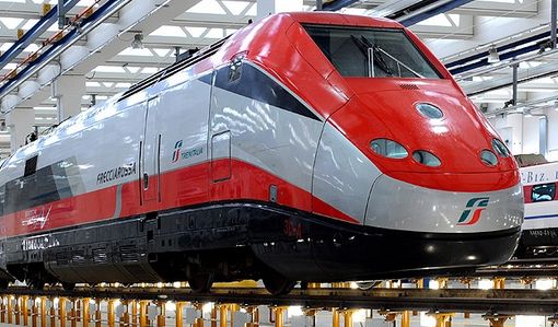 TRENITALIA: opportunità per diplomati e laureati