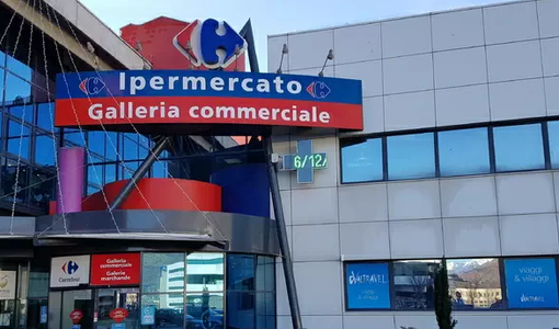 Concluso contenzioso UilTuCs e Carrefour Concluso contenzioso UilTuCs e Carrefour