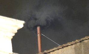 Conclave, seconda fumata nera Conclave, seconda fumata nera
