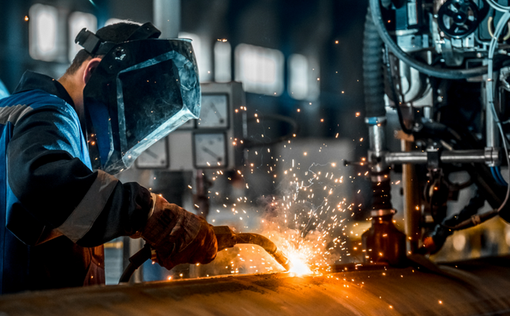 L’operaio specializzato è diventato più raro dell’ingegnere L’operaio specializzato è diventato più raro dell’ingegnere