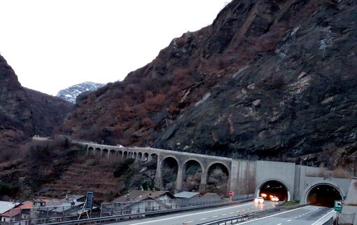 Interventi sulla Mongiovetta strada statale tra Montjovet e Verres Interventi sulla Mongiovetta strada statale tra Montjovet e Verres