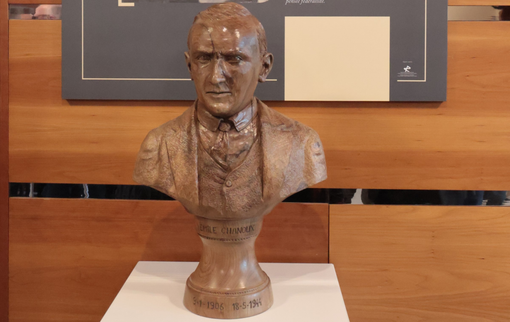 Il Consiglio apre i lavori nel segno del 77° anniversario dello Statuto speciale Il Consiglio apre i lavori nel segno del 77° anniversario dello Statuto speciale