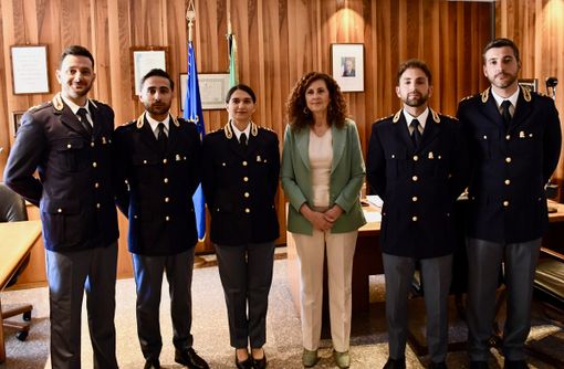 Questura di Aosta, in servizio i 5 nuovi funzionari della Polizia di Stato