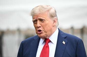 Dazi, Trump: "C'è il 50% di possibilità di raggiungere accordo con l'Ue" Dazi, Trump: "C'è il 50% di possibilità di raggiungere accordo con l'Ue"