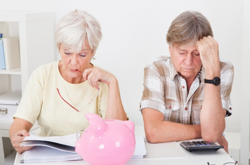 Caro bollette mette in ginocchio i pensionati: intervenire subito