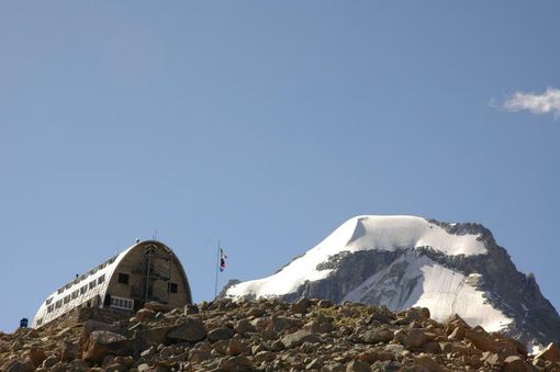 Due alpinisti trovati senza vita sul Gran Paradiso: erano precipitati in un crepaccio