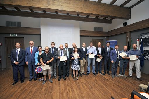 Benvenuto di Confindustria ai nuovi iscritti e premia le eccellenze dei lavoratori